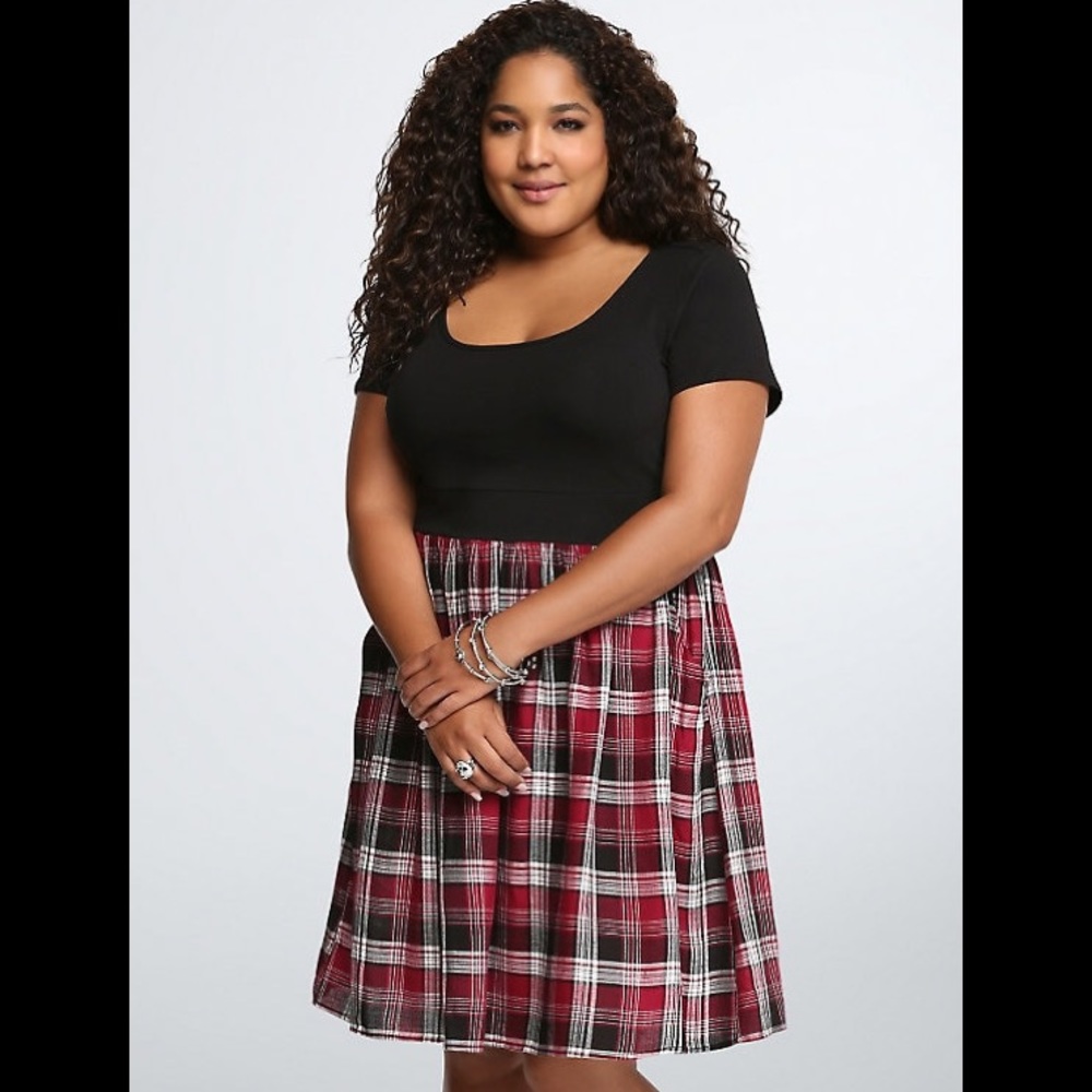 NWT 5x Torrid black and red plaid skater dress